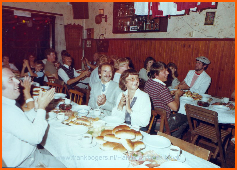 10 jaar bestaan voetballen beek boys halsteren