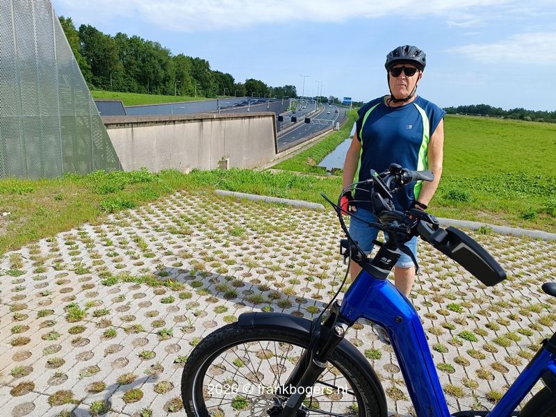 Fietsroute oude maas barendrecht heinenoord