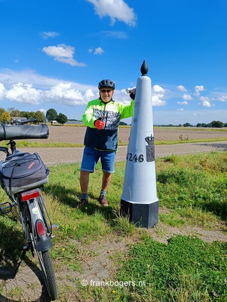 fietsroute grenspaal nederland belgie essen huijbergen