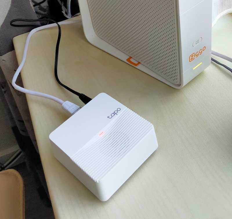 aansluiten hub internet kabel aan modem router