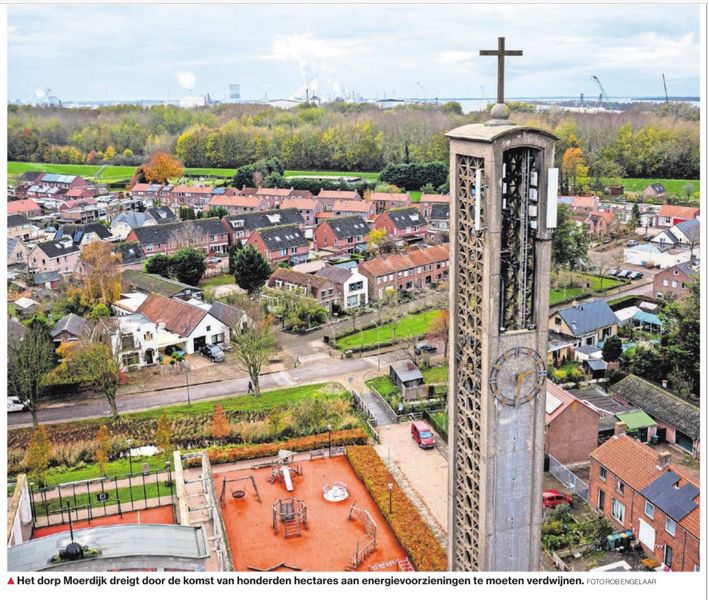 luchtfoto boven Moerdijk