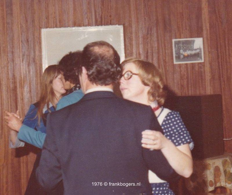 dansen op verlovingsfeest